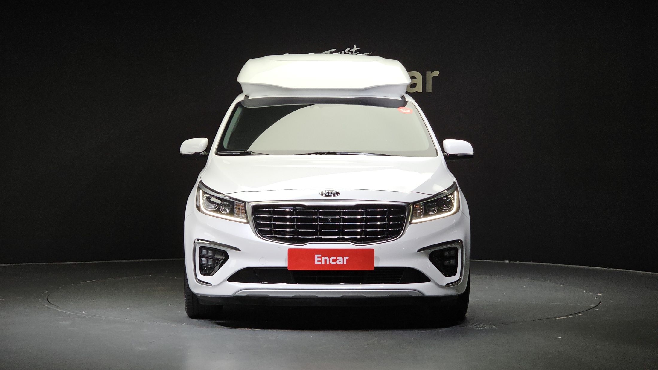 KIA CARNIVAL 2018