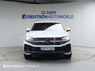 Заказать VOLKSWAGEN TOUAREG
