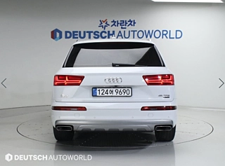 AUDI Q7 4M 2019
