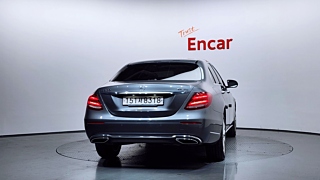 MERCEDES BENZ E-CLASS W213 2020