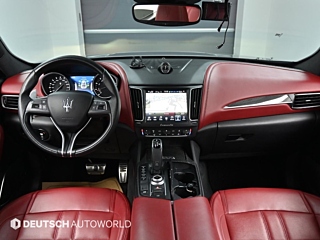 MASERATI LEVANTE 2019