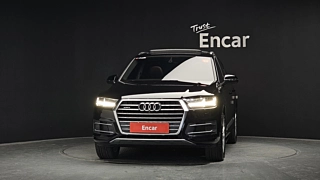 AUDI Q7 4M 2019