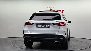 MERCEDES BENZ GLA-CLASS H247 2021