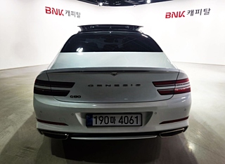 GENESIS G80 RG3 2022