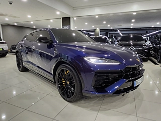 Заказать LAMBORGHINI URUS