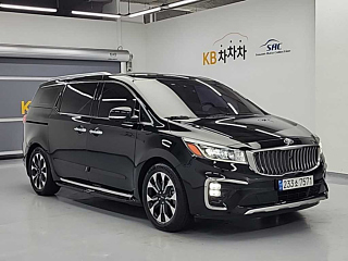 KIA CARNIVAL 2018