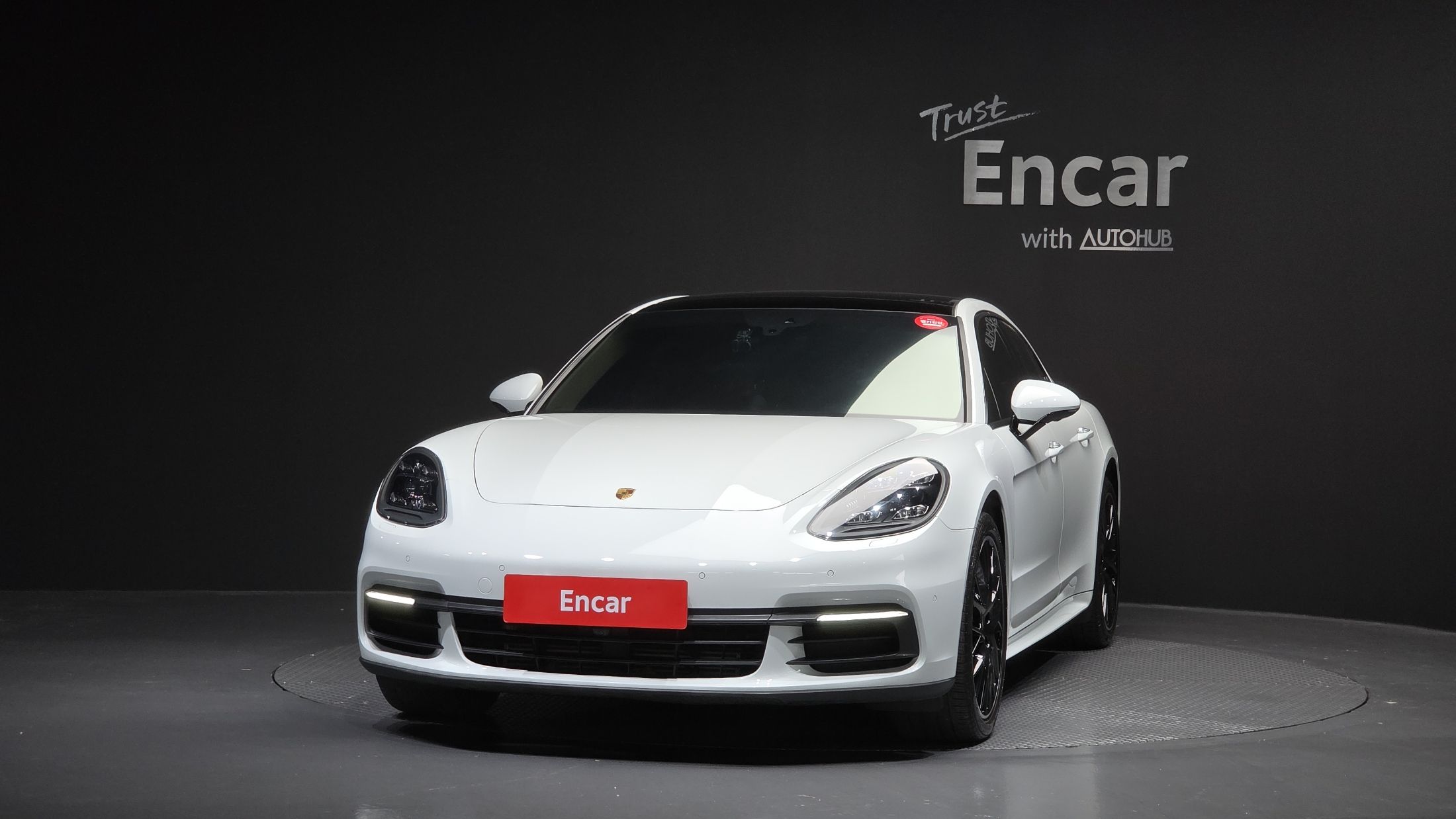 PORSCHE PANAMERA 971 2018