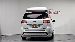 KIA CARNIVAL 2016