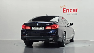 BMW 5-SERIES G30 2018