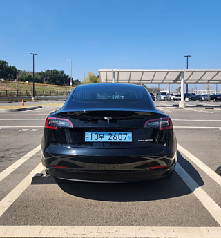 TESLA MODEL 3 2020