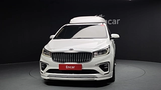 KIA CARNIVAL 2018