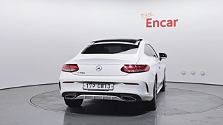 MERCEDES BENZ C-CLASS W205 2016