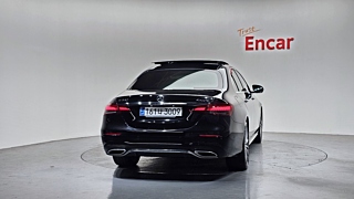 MERCEDES BENZ E-CLASS W213 2021