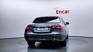 MERCEDES BENZ E-CLASS W213 2021