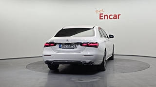 MERCEDES BENZ E-CLASS W213 2021