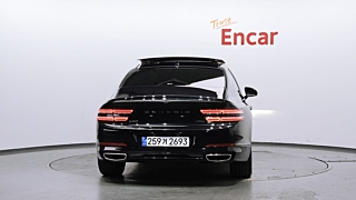 GENESIS G80 RG3 2022