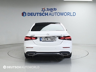 MERCEDES BENZ E-CLASS W213 2022