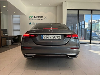 MERCEDES BENZ E-CLASS W213 2022