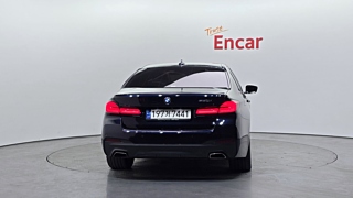 BMW 5-SERIES G30 2021