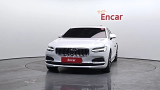 VOLVO S90 2022
