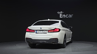 BMW 5-SERIES G30 2022