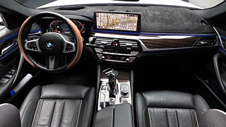 BMW 5-SERIES G30 2022