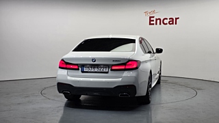 BMW 5-SERIES G30 2022