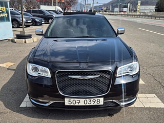 Заказать CHRYSLER 300C