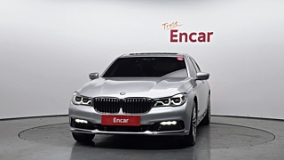 BMW 7-SERIES G11 2016