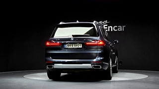 BMW X7 G07 2021