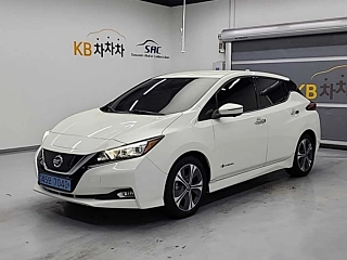 Заказать NISSAN LEAF ZE1