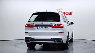 BMW X7 G07 2021
