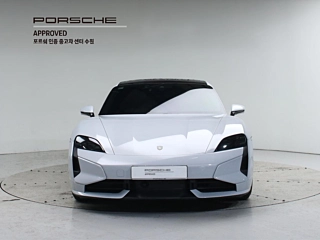Заказать PORSCHE TAYCAN