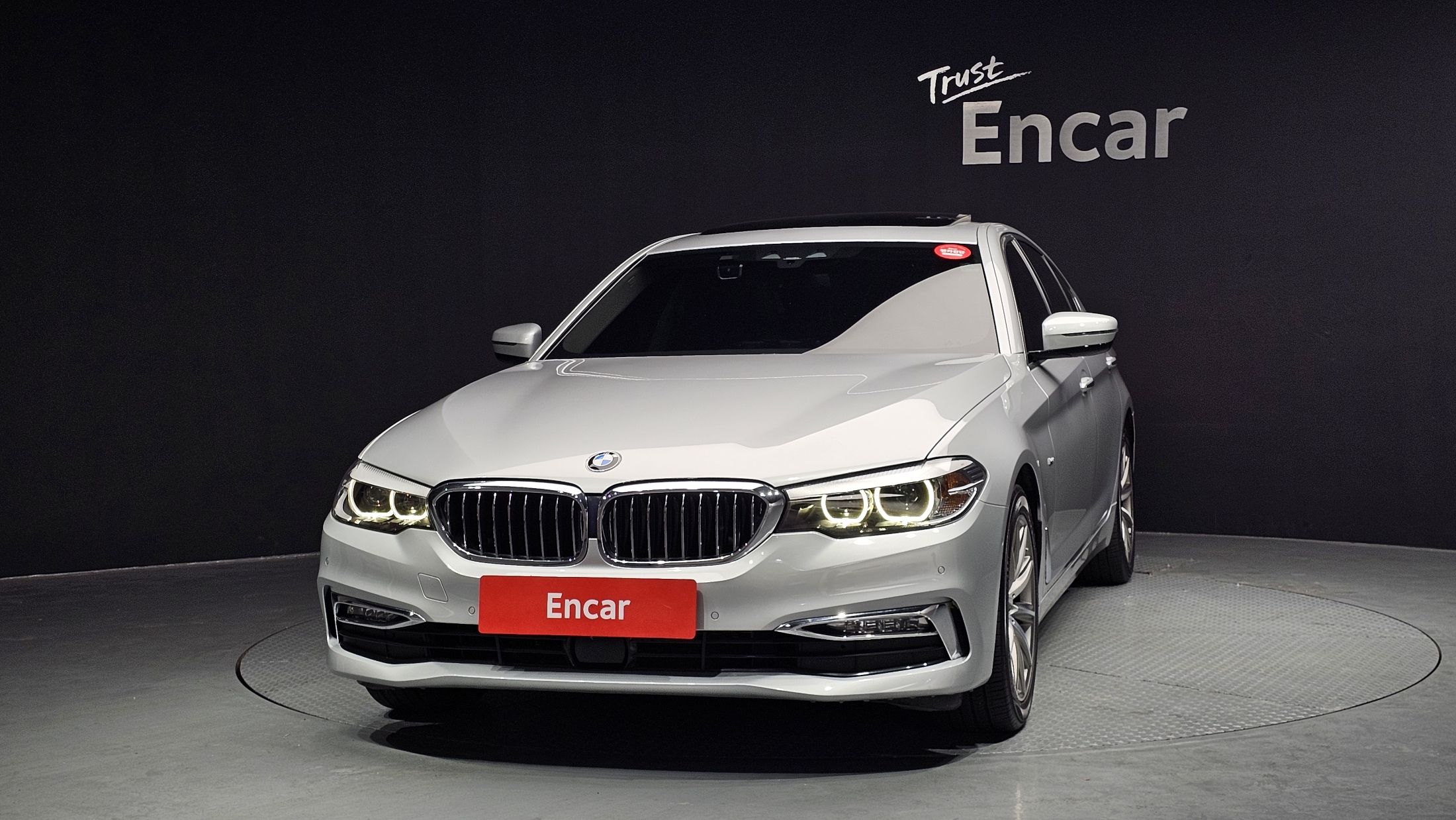 BMW 5-SERIES G30 2018