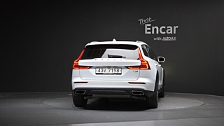 VOLVO V60 CROSS COUNTRY 2019