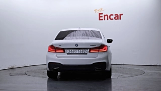 BMW 5-SERIES G30 2018