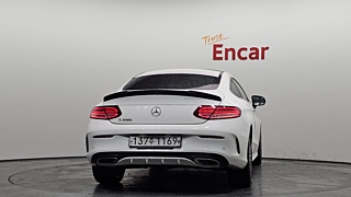 MERCEDES BENZ C-CLASS W205 2016