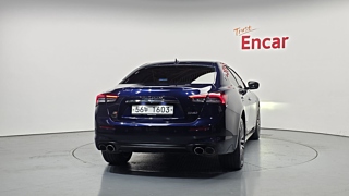 MASERATI GHIBLI 2018