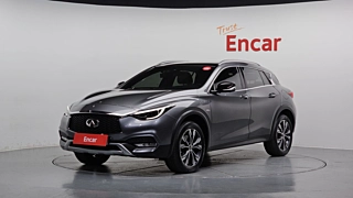 Заказать INFINITI QX30