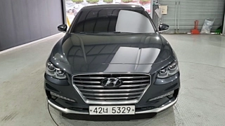 HYUNDAI GRANDEUR IG 2017