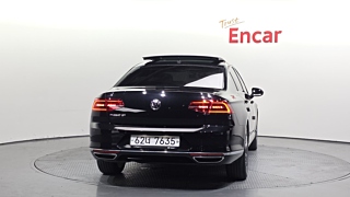 VOLKSWAGEN PASSAT GT B8 2018