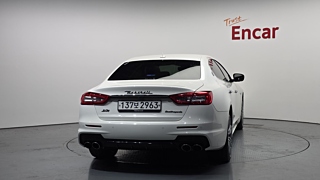 MASERATI QUATTROPORTE 2017