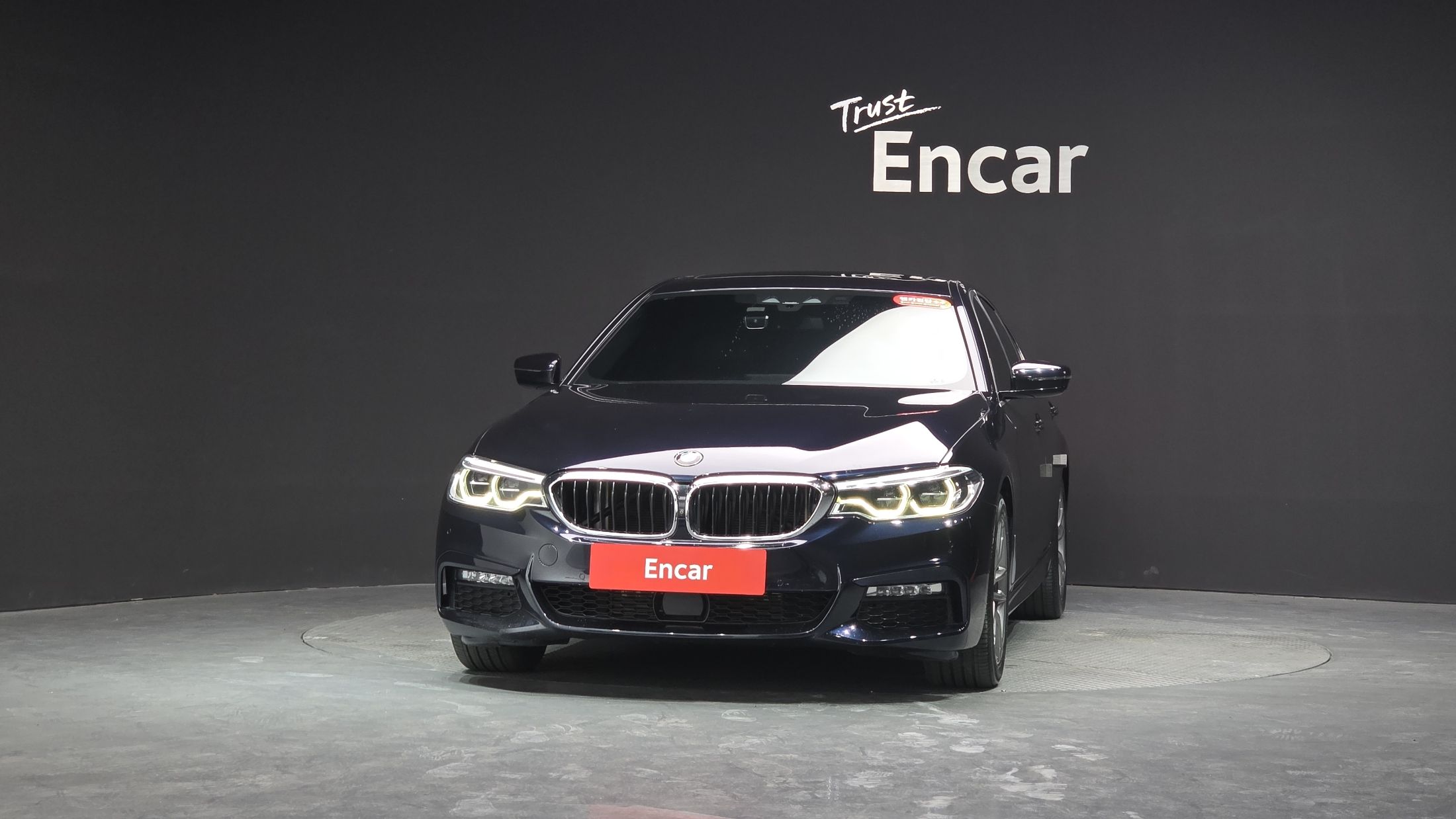 BMW 5-SERIES G30 2018