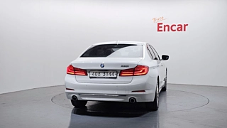 BMW 5-SERIES G30 2018