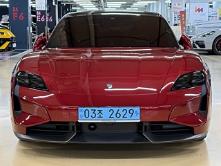 Заказать PORSCHE TAYCAN