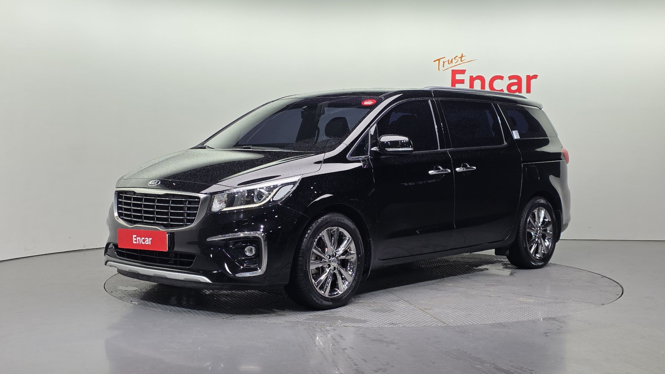 Аукционный лист KIA CARNIVAL 2018