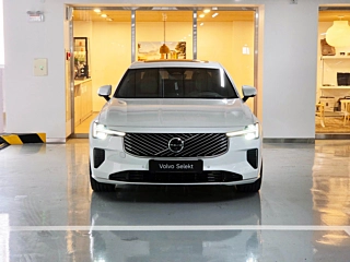 Заказать VOLVO S90