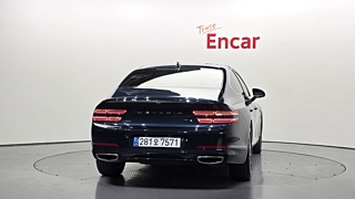 GENESIS G80 RG3 2022