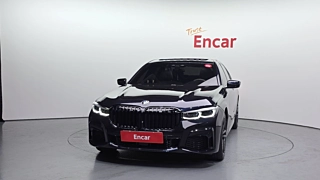 BMW 7-SERIES G11 2016