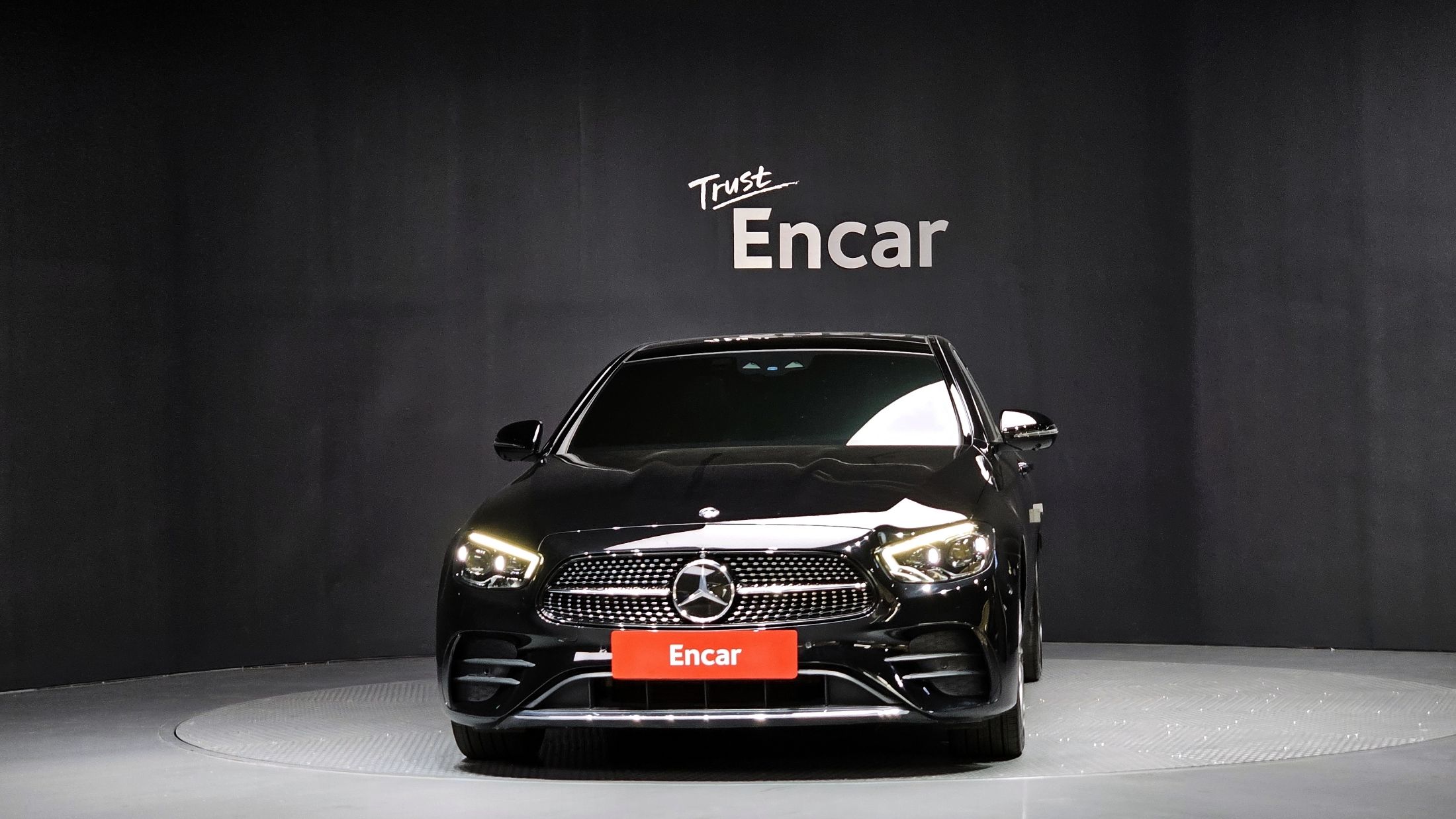 MERCEDES BENZ E-CLASS W213 2020